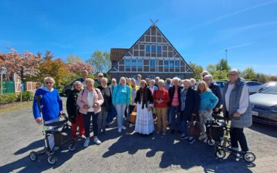 Traumhaftes Wetter beim Besuch des SoVD Itzehoe im Alten Land