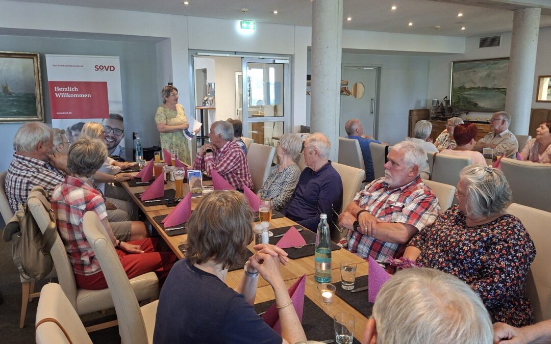 Spargelessen in Heiligenstedten