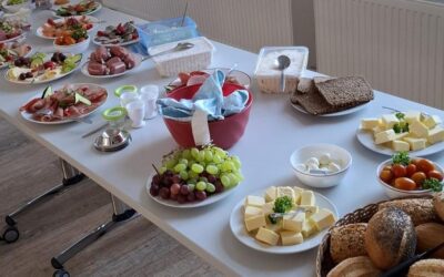 Gemeinsames Frühstück im alten Rathaus